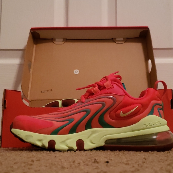 Air Max 270 React ENG (GS) - Picture 3 of 6